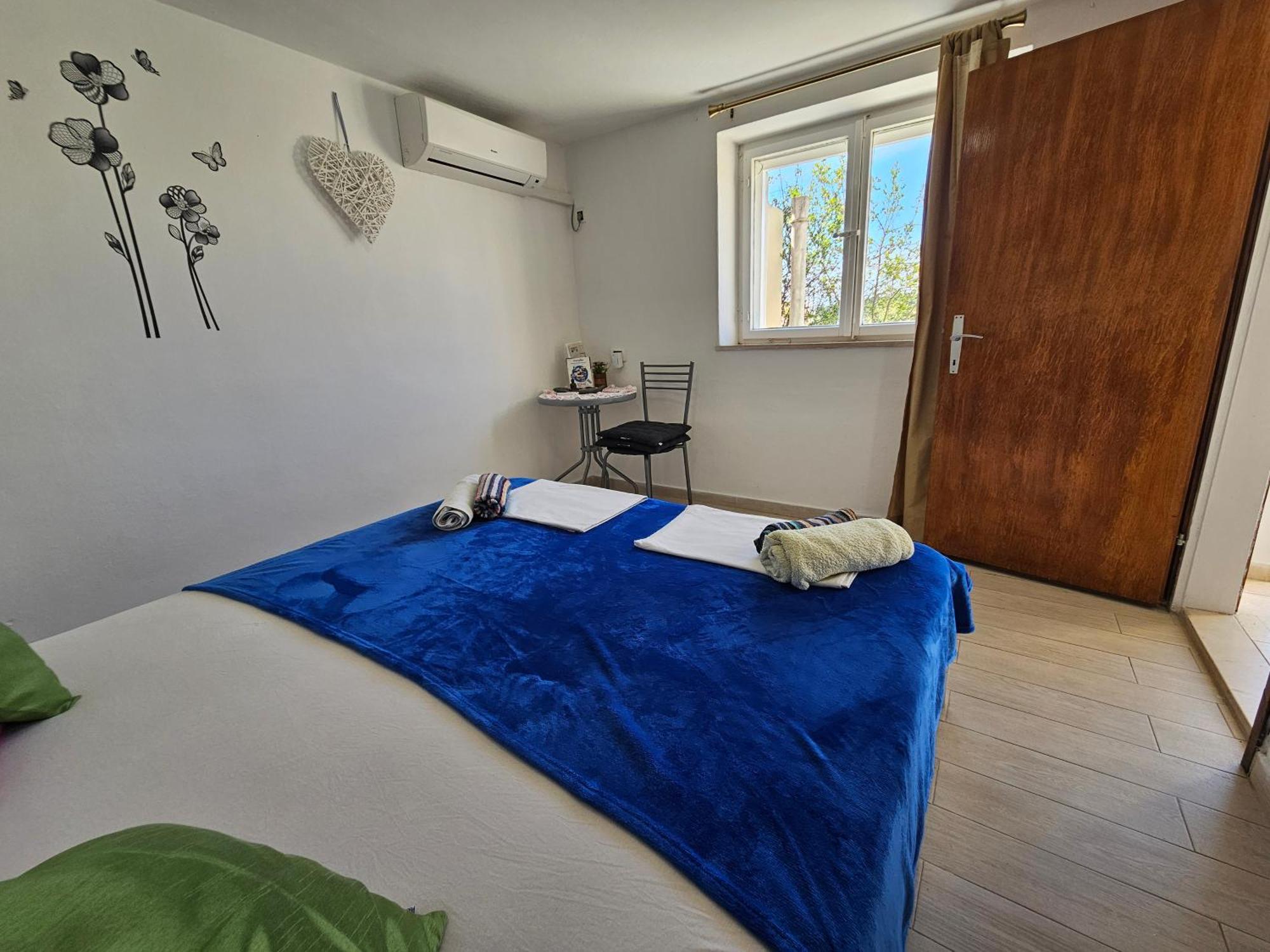 Astra Apartment *